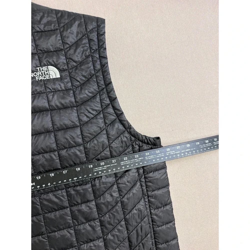 The North Face Thermoball Eco Vest Mens XL Black Quilted Insulated Giant Logo